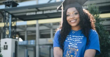 fully funded scholarships in canada for international students